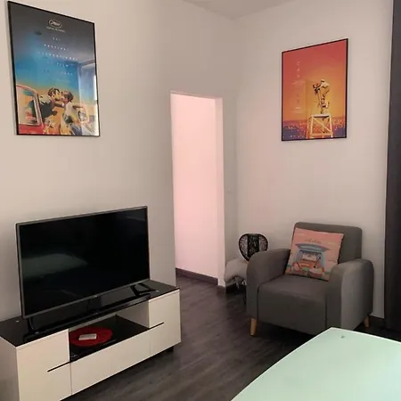 2 Pieces Centre * Cannes